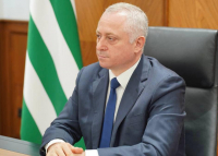 ГЛАВА ГОСУДАРСТВА ПОДДЕРЖАЛ ИДЕЮ УЧРЕЖДЕНИЯ ЛИТЕРАТУРНОЙ ПРЕМИИ ИМЕНИ ДАУРА ЗАНТАРИЯ