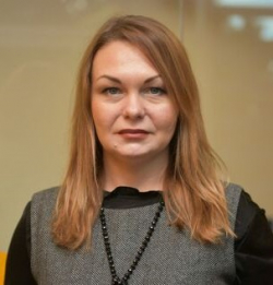 АННЕ КАЛЯГИНОЙ, ПОДОЗРЕВАЕМОЙ В МОШЕННИЧЕСТВЕ, ИЗБРАНА МЕРА ПРЕСЕЧЕНИЯ В ВИДЕ ДОМАШНЕГО АРЕСТА