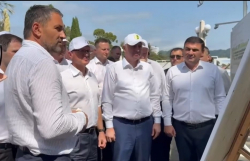 БАДРА ГУНБА ВСТРЕТИЛСЯ С СЕРГЕЕМ КИРИЕНКО