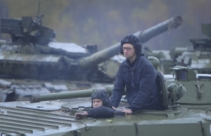 Яценюк: Украина разрывает военно-техническое сотрудничество с РФ