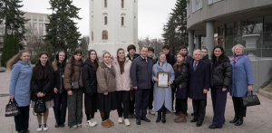 ДРУЖБА, КОТОРОЙ НЕ МЕШАЮТ ТЫСЯЧИ КИЛОМЕТРОВ