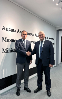 ГЛАВА МИД АБХАЗИИ ВСТРЕТИЛСЯ С СЕРГЕЕМ МАРКЕДОНОВЫМ