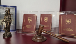 СУДЬИ АБХАЗИИ БУДУТ ПРИНОСИТЬ ПРИСЯГУ НА ГОСУДАРСТВЕННОМ АБХАЗСКОМ ЯЗЫКЕ