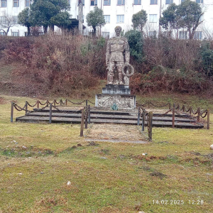 СЕЛО ЧЛОУ ВОССТАНОВЯТ ПАМЯТНИК ГЕРОЯМ ВЕЛИКОЙ ОТЕЧЕСТВЕННОЙ ВОЙНЫ