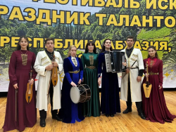 АНСАМБЛЬ НАЦИОНАЛЬНЫХ ИНСТРУМЕНТОВ &laquo;ПАСЭРЕЙ&raquo; ЗАНЯЛ ПЕРВОЕ МЕСТО НА ФЕСТИВАЛЕ В ГАГРЕ