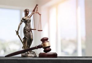 В СУХУМЕ ПРОДОЛЖАЕТСЯ РАССЛЕДОВАНИЕ НАПАДЕНИЯ НА СУДЬЮ ВЕРХОВНОГО СУДА