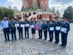 ВРУЧЕНИЯ ДИПЛОМОВ ВЫПУСКНИКАМ