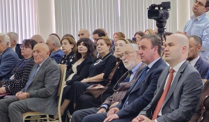 ПРЕМЬЕР-МИНИСТР ПРИНЯЛ УЧАСТИЕ В ОТКРЫТИИ IV МЕЖДУНАРОДНЫХ ИНАЛИПОВСКИХ ЧТЕНИЙ