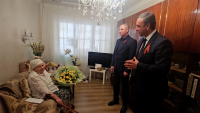 ВЛАДИМИР ДЕЛБА ПОЗДРАВИЛ ВЕТЕРАНА ВЕЛИКОЙ ОТЕЧЕСТВЕННОЙ ВОЙНЫ МАРИЮ КОСОЛАПОВУ С ДНЕМ ПОБЕДЫ